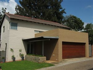 3 Bed House in Olympus Country Estate