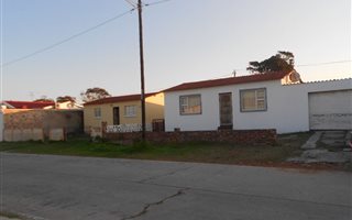 3 Bedroom House in Jarman