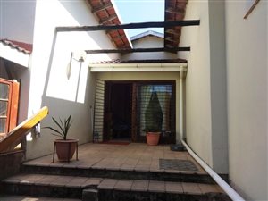 4 Bed House in Leisure Bay