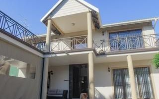 4 Bedroom House in Somerset Park