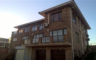 5 Bedroom House in Stanger Central