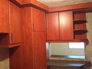 3 Bed Flat in Verulam