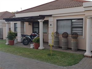 3 Bed Townhouse in Lindene