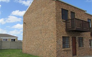 2 Bedroom House in Brentwood Park