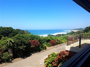 5 Bed House in Zinkwazi Beach