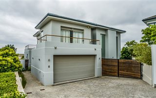 3 Bedroom House in Steynsrust