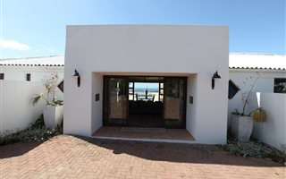 10 Bedroom House in Cintsa