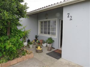 4 Bed House in Macassar