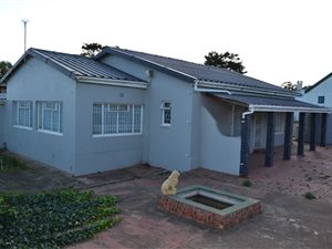 3 Bed House in Albertinia
