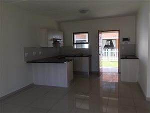2 Bed Apartment in Pomona