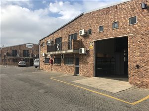 574 m² Industrial space in Kosmosdal