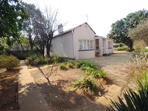 2 Bed House in Benoni Central