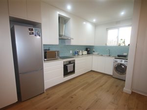 2 Bed Apartment in Mostertsdrift