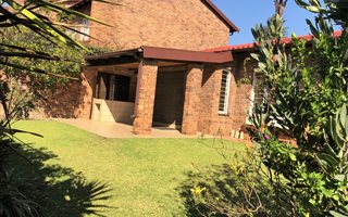 3 Bedroom Simplex in River Club