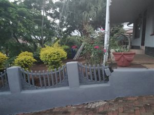 3 Bed House in Vanrova Gardens