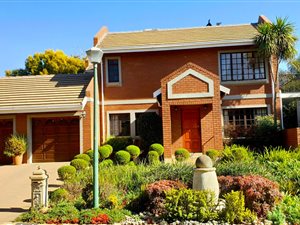 4 Bed House in Centurion Golf Estate