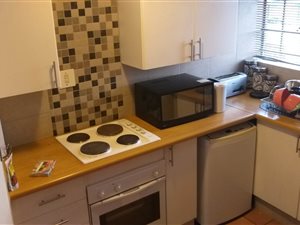 2 Bed Apartment in Highveld