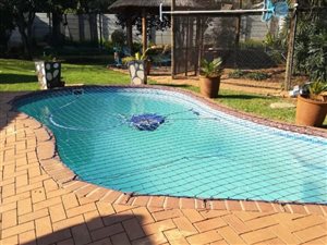 4 Bed House in Risiville