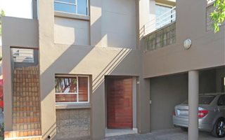 2 Bedroom Townhouse in Lakefield