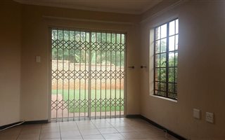 2 Bedroom Simplex in Pretoria North