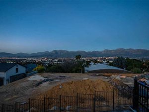 1500 m² Land available in Paarl Central East