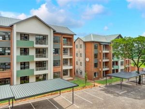 2 Bed Apartment in Founders Hill