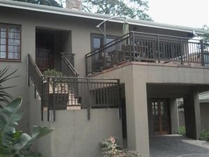 4 Bed Townhouse in Pennington
