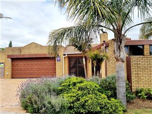 3 Bed House in Sonstraal East
