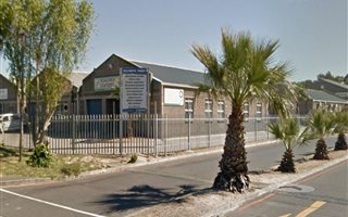 1350 m² Commercial space in Goodwood