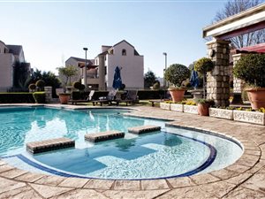 3 Bed Apartment in Morningside