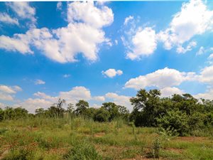 1380 m² Land available in The Ridge Estate