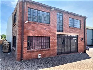 473 m² Industrial space in Rosslyn