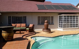3 Bedroom House in Bergbron