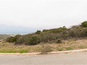 816 m² Land available in Island View