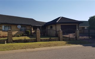3 Bedroom House in Duvha Park