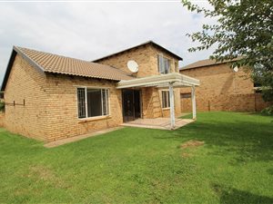 3 Bed Townhouse in Allens Nek