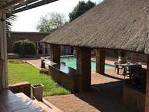 3 Bed House in Zwartkop