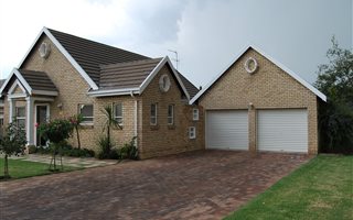 2 Bedroom Townhouse in Sharon Park