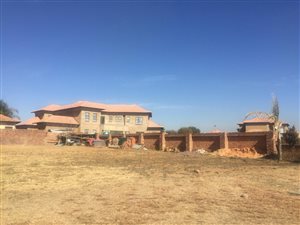 855 m² Land available in Savannah Country Estate
