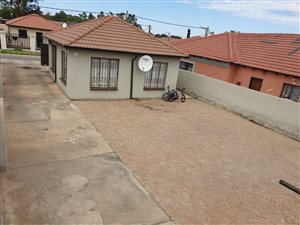 2 Bed House in Riverlea
