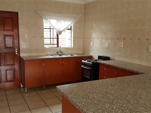 3 Bed Townhouse in Lydenburg