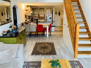 2 Bed Apartment in Melrose Estate