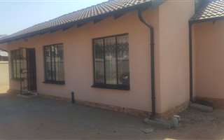 3 Bedroom House in Tlhabane