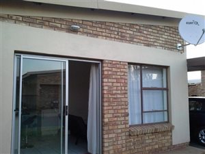 1 Bed Townhouse in Bonanne
