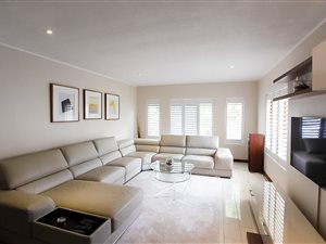 2 Bed Apartment in Broadacres