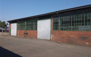 240 m² Commercial space in Willowton