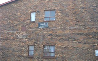 2 Bedroom Flat in Erasmia