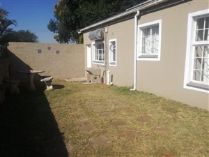 1 Bed Garden Cottage in Northern Park