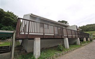 2 Bedroom Cluster in Port Alfred