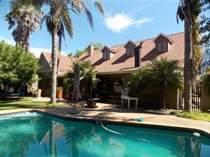 5 Bed House in Denver Park